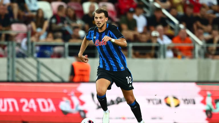 samardzic lazar-Playoff UECL Hapoel Tel-Aviv vs Atalanta-0008