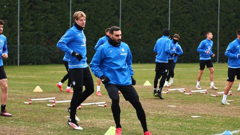 zappacosta-during training session ahead of the UCL match between Atalanta and Club Brugge_0001