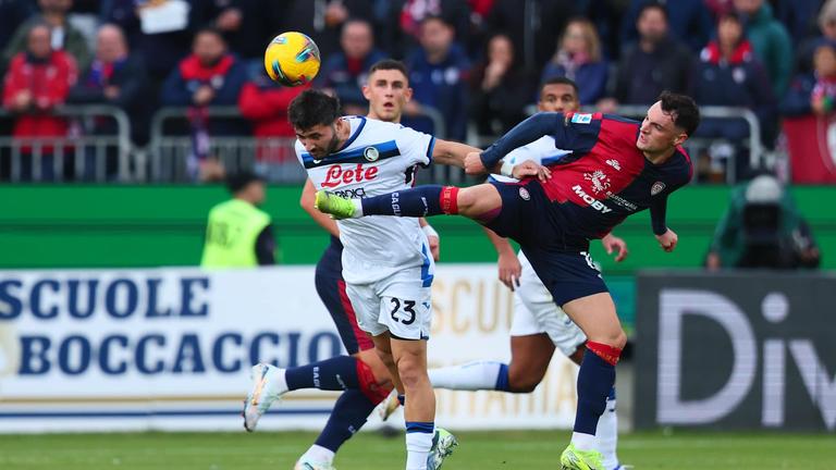 kolasinac-Serie A Enilive 2024-25 giornata 15 Cagliari-Atalanta_0012