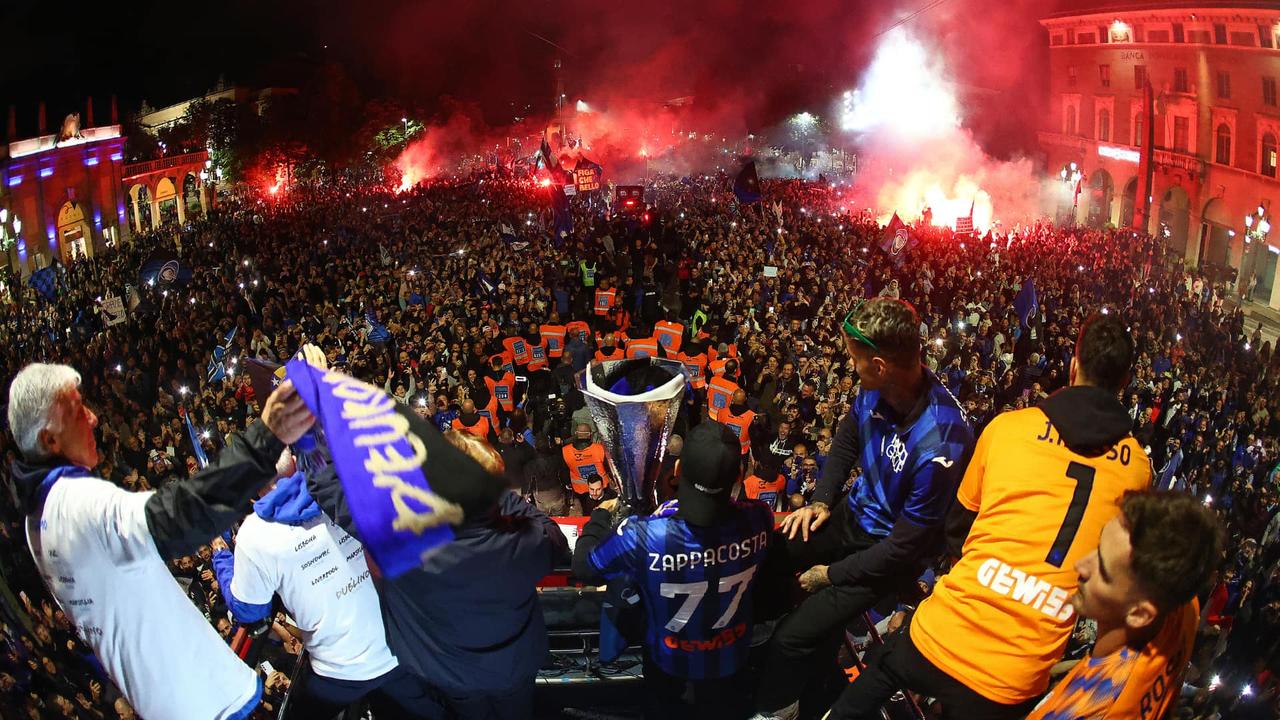 The UEL Bus Parade in Bergamo!