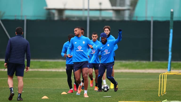 gruppo-UCL KO Play-offs Training-0328