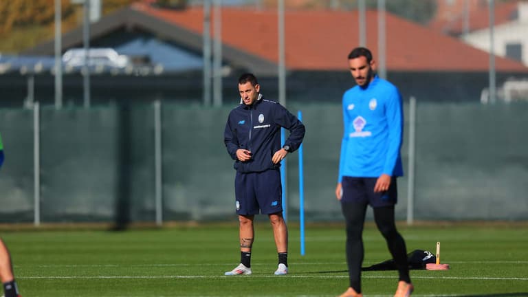 Atalanta training session--1045