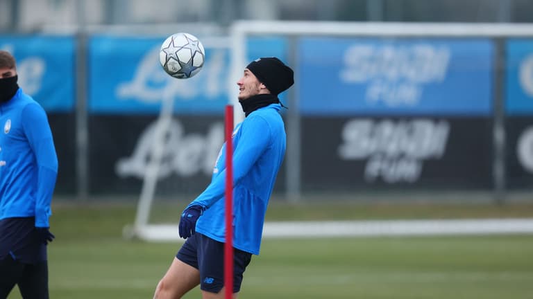 training-UCL League Phase MD7 Training-0159