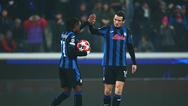 lookman ademola e de roon-during MD-1 UCL Atalanta vs Sturm Graz_0041