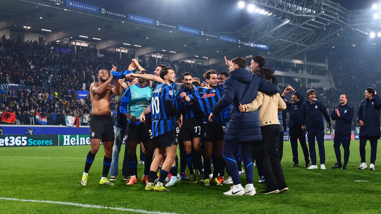 Festa fine partita-UCL KO Play-offs Atalanta-Borussia Dortmund-0022