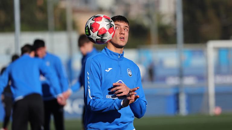 cassa-during training session ahead of the UCL match between FC Barcelona - Atalanta_0182