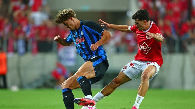 de ketelaere charles-Playoff UECL Hapoel Tel-Aviv vs Atalanta-0021