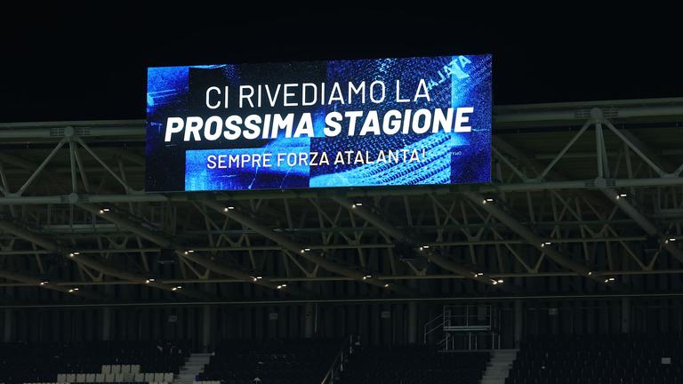 festa_fine_gara-Serie A Enilive 2024-25 giornata 38 Atalanta-Parma_0044