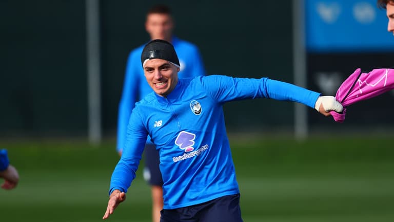 TRAINING-UCL R16  Training-0398