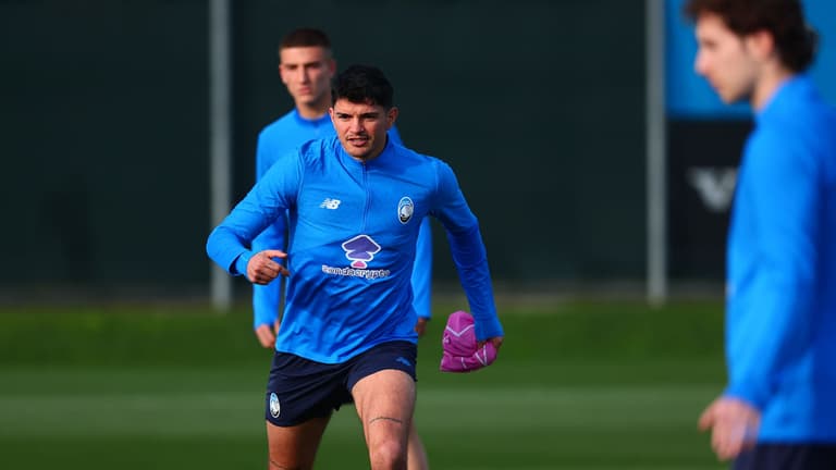 TRAINING-UCL R16  Training-0393