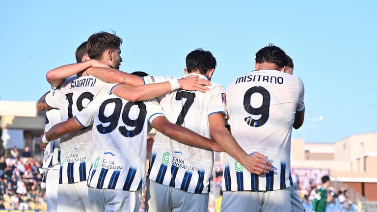 Misitano Giulio goal 1-2 esultanza - A. Cerignola - Atalanta U23 01-11-2025 145