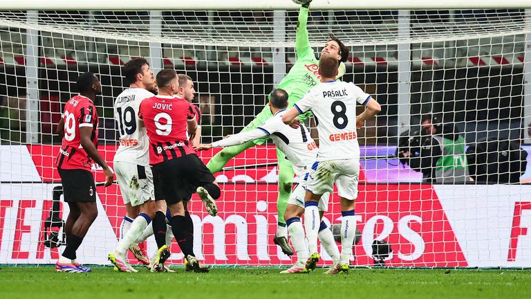 carnesecchi-Serie A Enilive 2024-25 giornata 33 Milan-Atalanta_0031