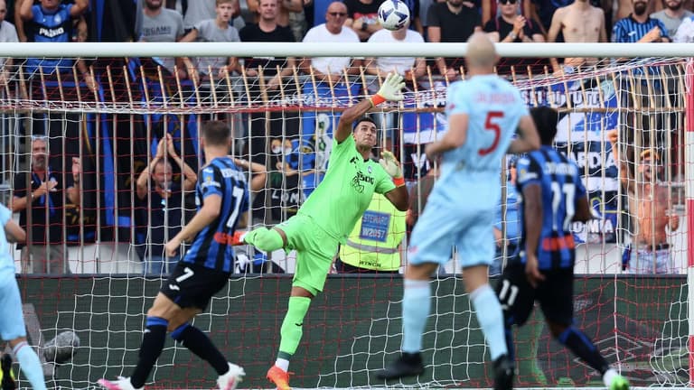 Monza-Atalanta, parata di Musso