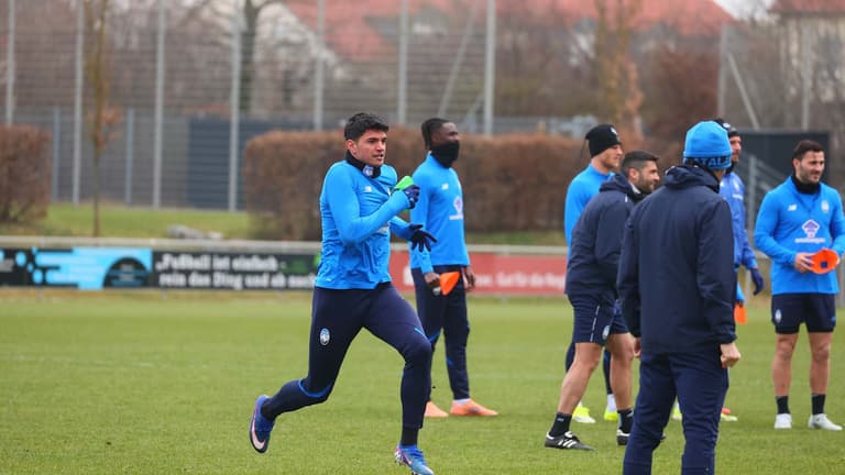 UCL R16 2nd leg Training-0710