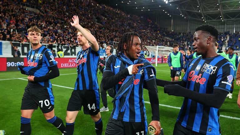 festa a fine partita-Serie A Enilive 2024-25 giornata 36 Atalanta-Roma_0190