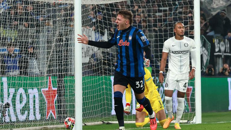 dopogol retegui-during MD-1 UCL Atalanta vs Sturm Graz_0001