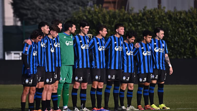Minuto di eaccoglimento per la tragedia di Crans-Montana - Atalanta U23 - Latina 04-01-2026 058