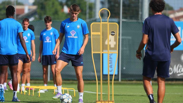 MD1 Uefa Champions League Phase  - Atalanta training session _0043