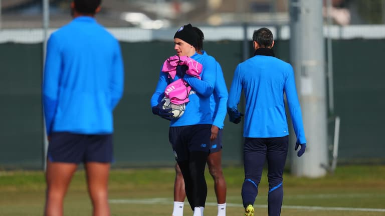 UCL League Phase MD8 Training0442