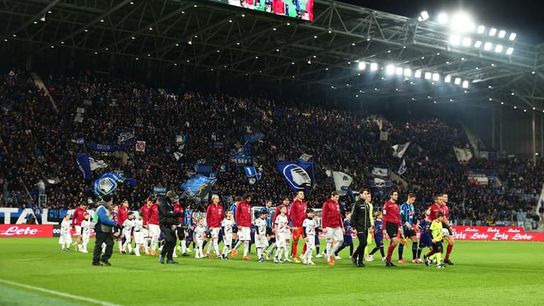 ingresso squadre-Serie A Enilive 25-26 Atalanta-Cremonese_0181