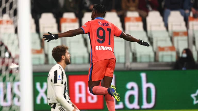 Juventus-Atalanta, Duván Zapata