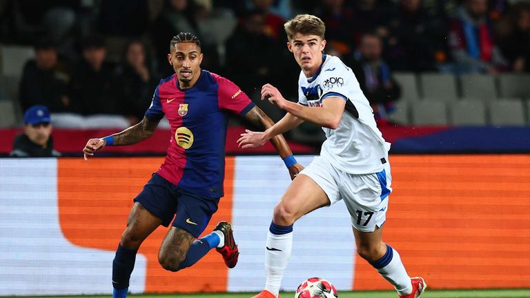 de ketelaere-during training session ahead of the UCL match between FC Barcelona - Atalanta_0110