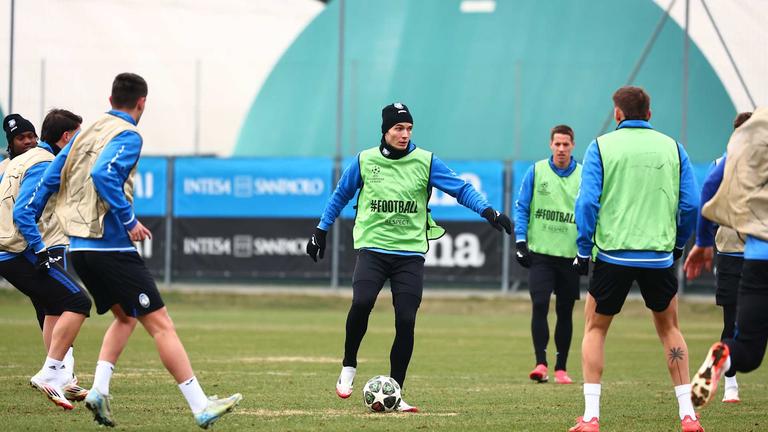 de roon-during training session ahead of the UCL match between Atalanta and Club Brugge_0038