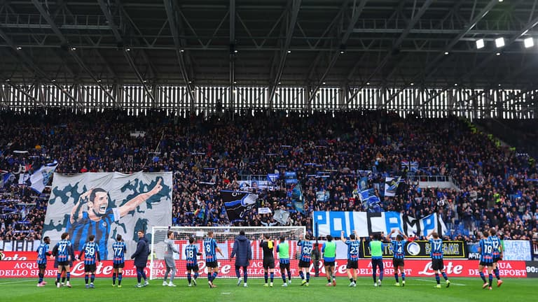 saluto ai tifosi-Serie A Enilive 25-26 Atalanta-Verona2371