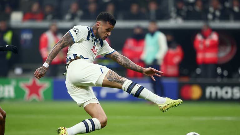 scamacca gianluca-UCL League Phase MD5 Eintracht Frankfurt vs Atalanta-0074