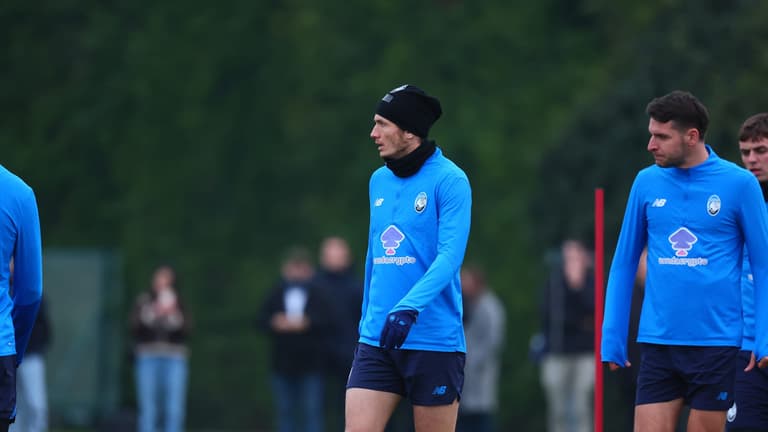 training-UCL League Phase MD7 Training-0233