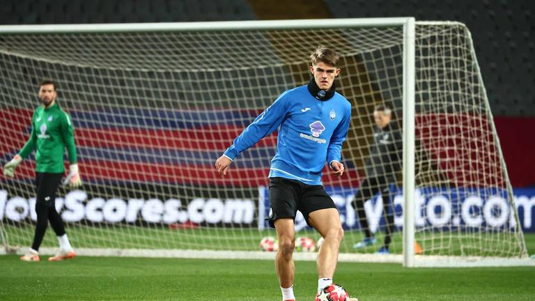 de ketelaere-during training session ahead of the UCL match between FC Barcelona - Atalanta_0117