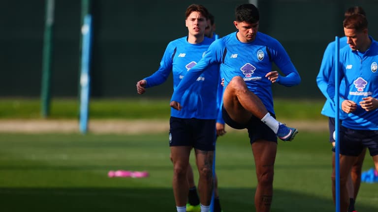 TRAINING-UCL R16  Training-0412