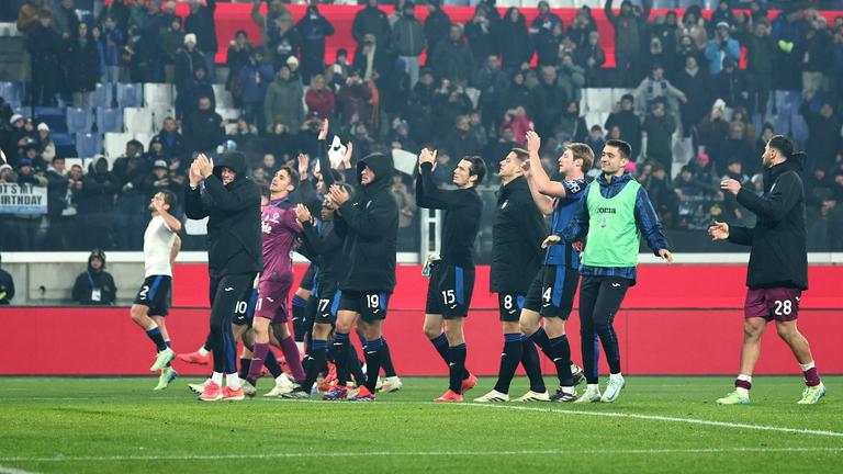 festa fine partita-Coppa Italia Frecciarossa 2024-25 Ottavi Atalanta-Cesena_0217