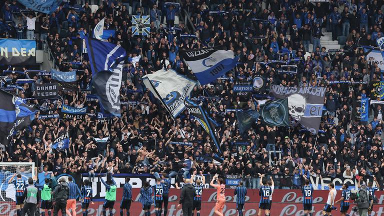 saluto ai tifosi-Serie A Enilive 2024-25 giornata 32 Atalanta-Bologna_0456
