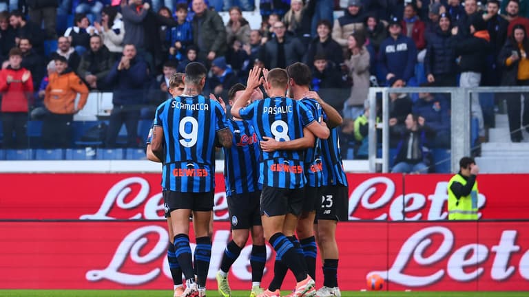 dopogol djimsiti berat-Coppa Italia Frecciarossa 2025-26 Ottavi Atalanta-Genoa-0019