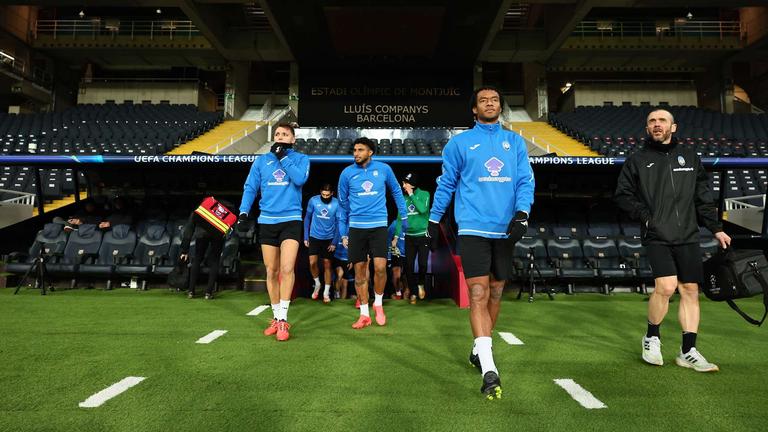 cuadrado-during training session ahead of the UCL match between FC Barcelona - Atalanta_0088