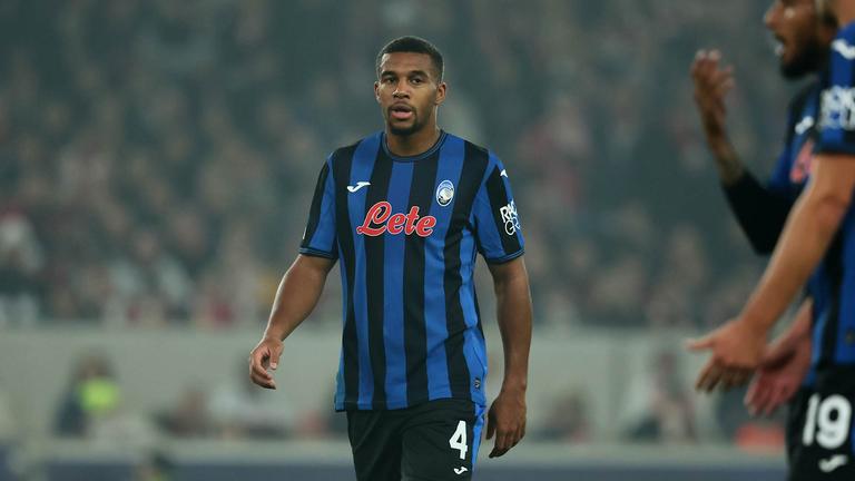 hien-during UCL MD4 Stuttgart - Atalanta0034