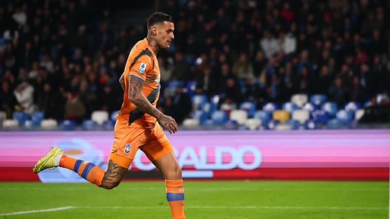 scamacca gianluca-Serie A Enilive 25-26 Napoli-Atalanta---0038