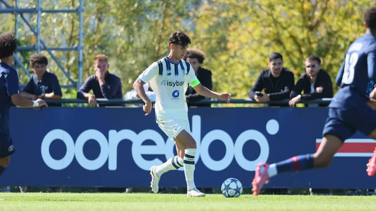 Ramaj Gabriel - UEFA Youth League  Paris Saint-Germain - Atalanta _0113