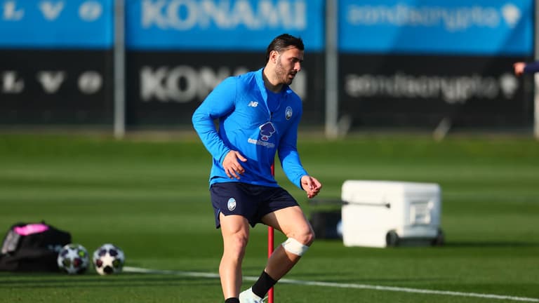 TRAINING-UCL R16  Training-0423