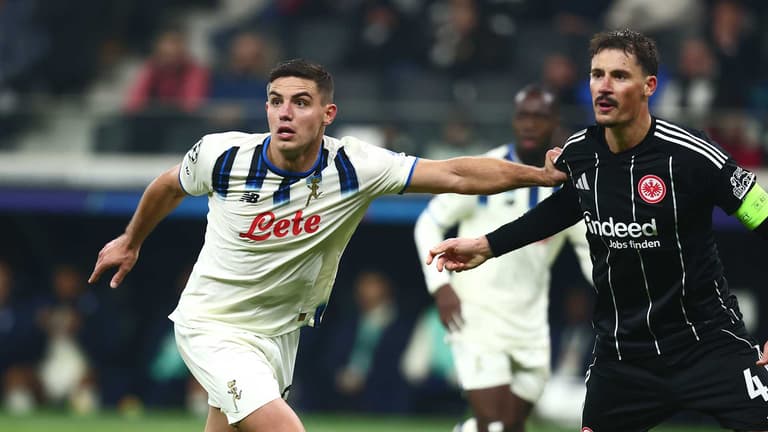 krstovic nikola-UCL League Phase MD5 Eintracht Frankfurt vs Atalanta-0107