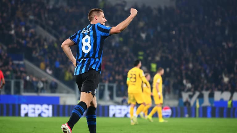 pasalic mario-UCL KO Play-offs Atalanta-Borussia Dortmund-0058