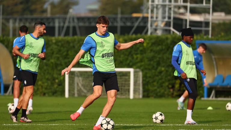 palestra-during MD-1 UCL training  Atalanta vs Celtic_0060