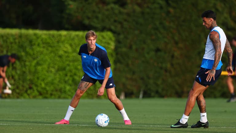  Atalanta Open Training--1011