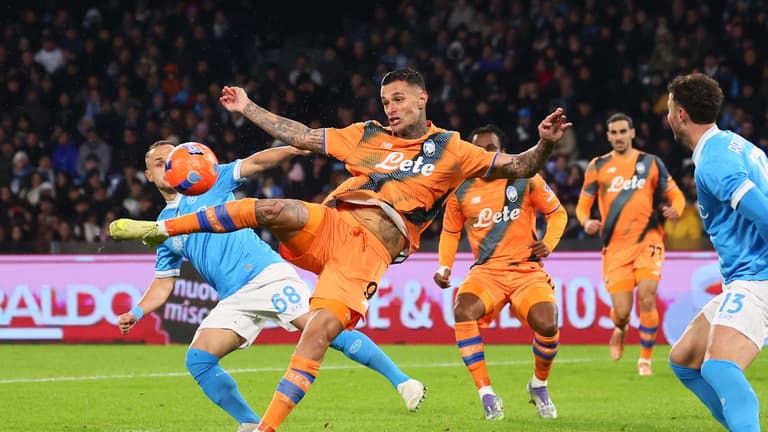 gol scamacca gianluca-Serie A Enilive 25-26 Napoli-Atalanta---0036