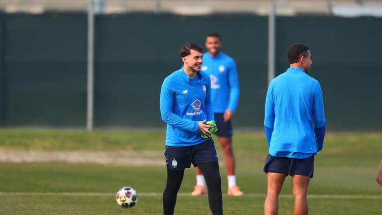 samardzic lazar-UCL KO Play-offs Training-0296