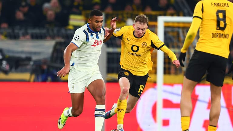 hien isak-UCL KO Play-offs Borussia Dortmund-Atalanta-0748