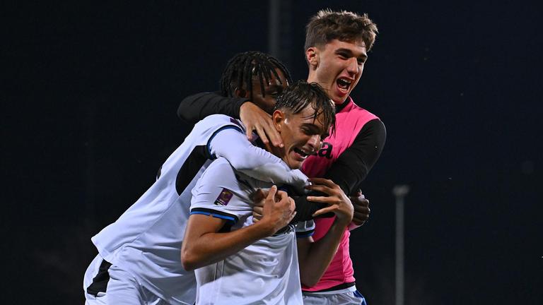 Artesani Nicolò goal 2-2 dopogol - AlbinoLeffe vs Atalanta U23 12-10-2024 113