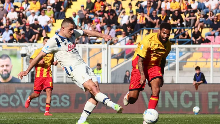 krstovic nikola-Serie A Enilive 25-26 Lecce - Atalanta-2188