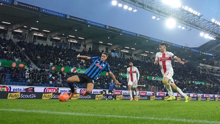 gol pasalic mario-Coppa Italia Frecciarossa 2025-26 Ottavi Atalanta-Genoa-0003